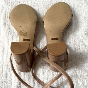 Sheln sandal high hill size 36 a nude color